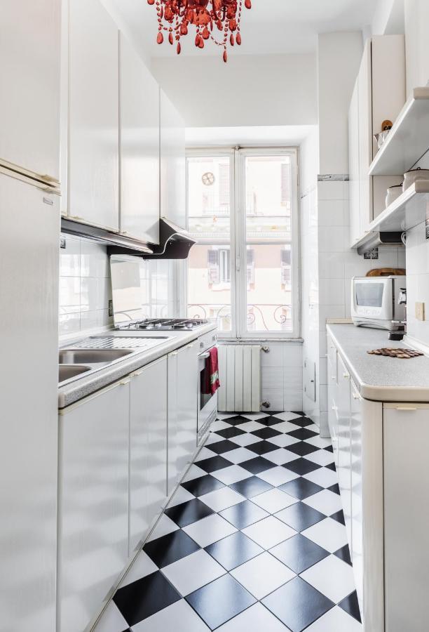 Sunny Flat Near Villa Borghese Rome Exterior photo