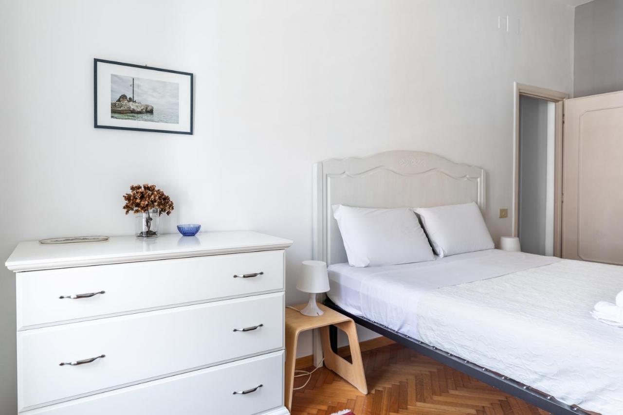 Sunny Flat Near Villa Borghese Rome Exterior photo